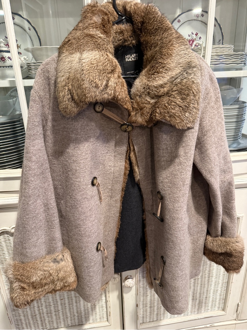 Hilary Radley Women's Gray 100% Virgin Wool Rabbit Fur Trim Coat Vintage 8